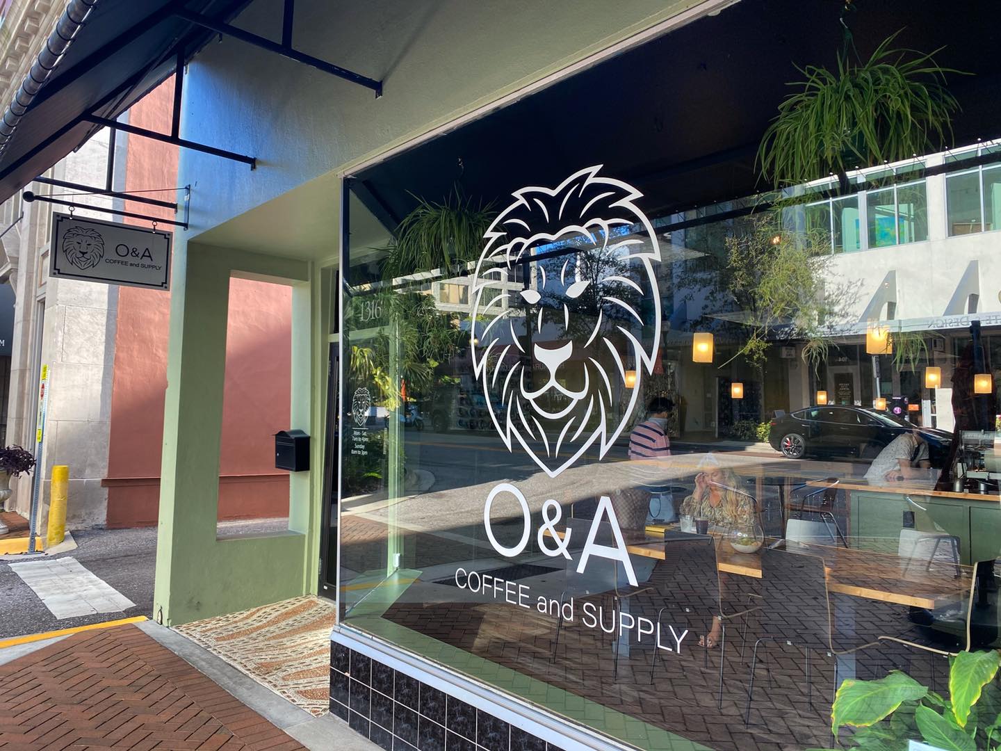 Coffee at O&A Coffee and Supply in Sarasota